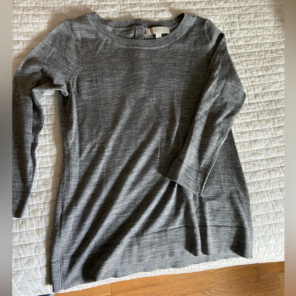 LOFT Acrylic wool poly sweater light weight 3/4 sleeve sweater